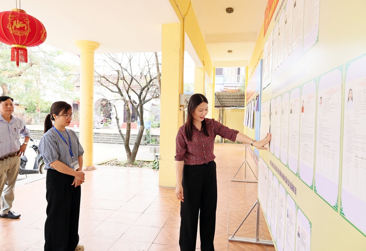 Ban bầu cử số 01 kiểm tra công tác chuẩn bị bầu cử đại biểu Quốc hội và đại biểu Hội đồng nhân dân các cấp nhiệm kỳ 2026-2031- Ảnh 8.