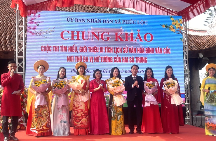 Phúc Lộc: Sôi nổi chung khảo cuộc thi tìm hiểu, giới thiệu di tích lịch sử văn hoá đình Vân Cốc – nơi thờ ba vị nữ tướng của Hai Bà Trưng- Ảnh 3.