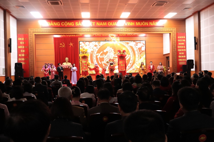 Long Biên tổ chức các hoạt động văn hoá, thể thao dịp Tết Nguyên đán năm 2026- Ảnh 8.