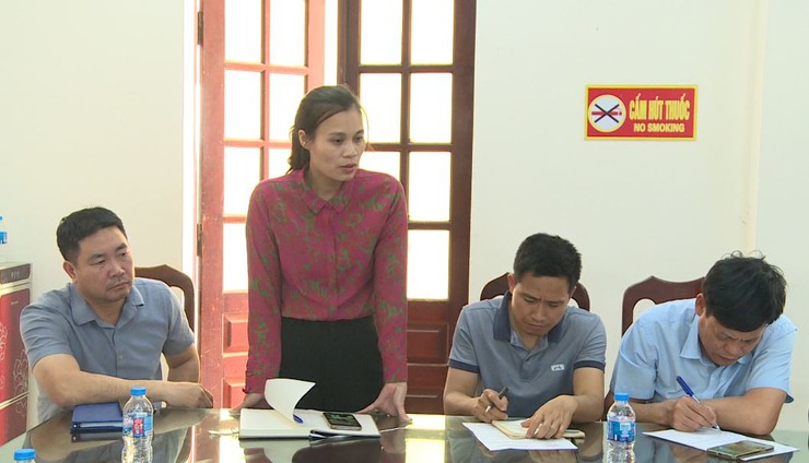 Phúc Lộc tổ chức Hội nghị làm việc một số nội dung liên quan đến công tác giải phóng mặt bằng phục vụ Dự án đầu tư xây dựng cầu Vân Phúc qua sông Hồng và tuyến đường kết nối ra Quốc lộ 32- Ảnh 4.