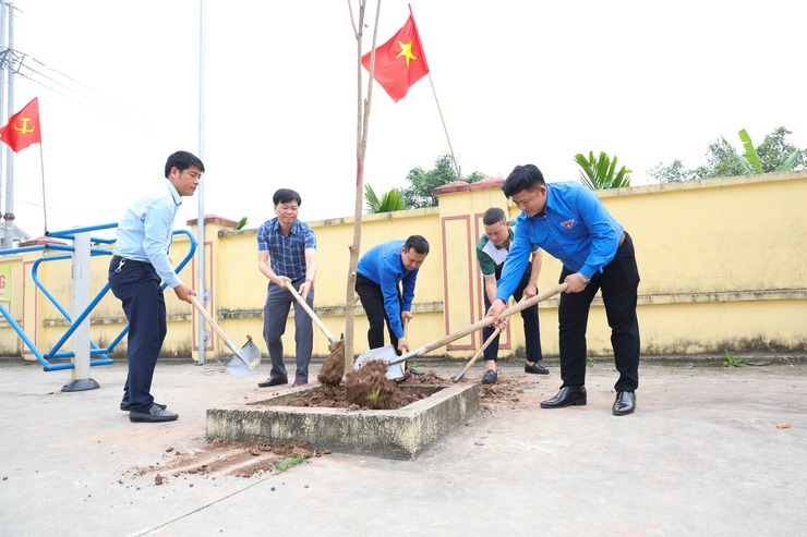 Lễ khởi động Tháng Thanh niên năm 2026 và phát động Tết trồng cây “Đời đời nhớ ơn Bác Hồ” Xuân Bính Ngọ- Ảnh 3.