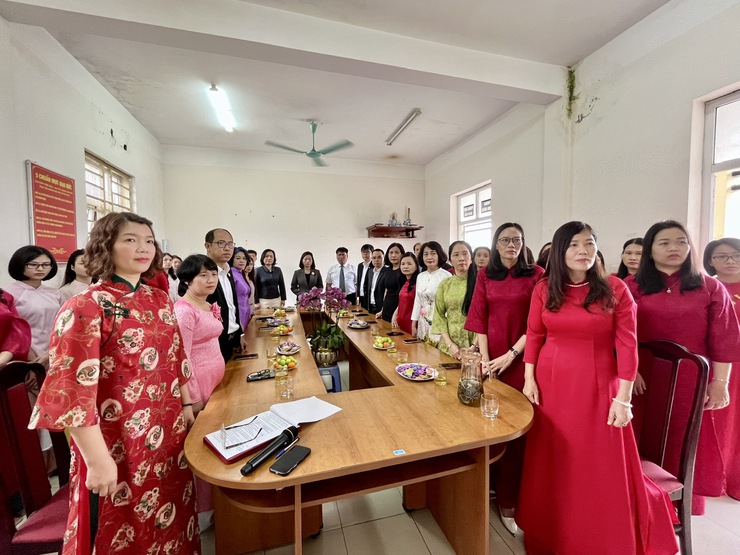 Phường Long Biên tổ chức Gặp mặt kỷ niệm 71 năm Ngày Thầy thuốc Việt Nam (27/2/1955 – 27/2/2026)- Ảnh 2.