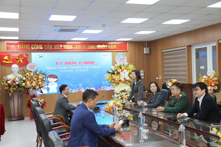 Phường Long Biên tổ chức Gặp mặt kỷ niệm 71 năm Ngày Thầy thuốc Việt Nam (27/2/1955 – 27/2/2026)- Ảnh 5.