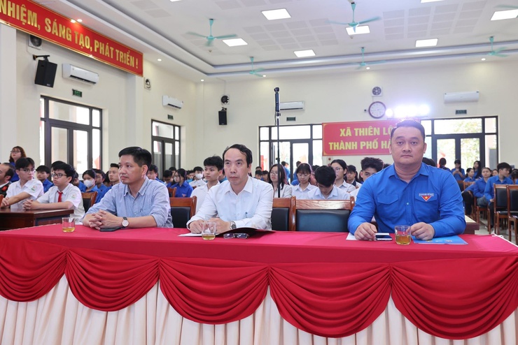 Lễ phát động Tháng Thanh niên năm 2026: "Dưới lá cờ vẻ vang của Đảng – Tuổi trẻ Thiên Lộc tiên phong trong kỷ nguyên số"- Ảnh 2.