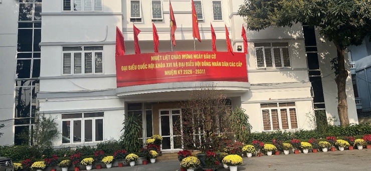 PHƯỜNG HỒNG HÀ ĐẨY MẠNH CÔNG TÁC TRANG TRÍ, TUYÊN TRUYỀN PHỤC VỤ BẦU CỬ ĐẠI BIỂU QUỐC HỘI KHÓA XVI VÀ ĐẠI BIỂU HĐND CÁC CẤP, NHIỆM KỲ 2026 – 2031- Ảnh 3.