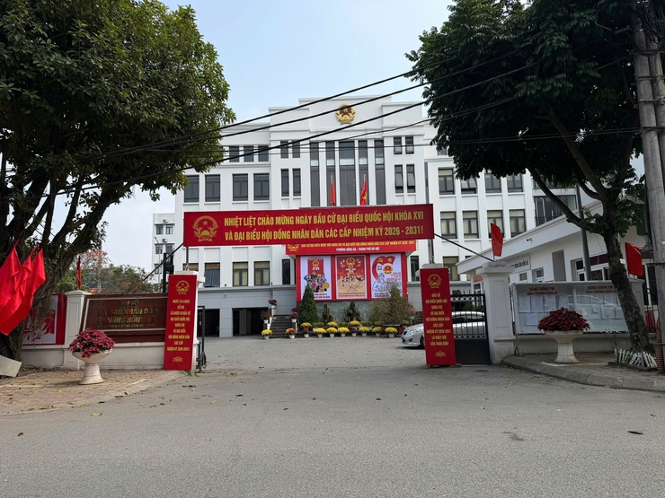 PHƯỜNG HỒNG HÀ ĐẨY MẠNH CÔNG TÁC TRANG TRÍ, TUYÊN TRUYỀN PHỤC VỤ BẦU CỬ ĐẠI BIỂU QUỐC HỘI KHÓA XVI VÀ ĐẠI BIỂU HĐND CÁC CẤP, NHIỆM KỲ 2026 – 2031- Ảnh 1.