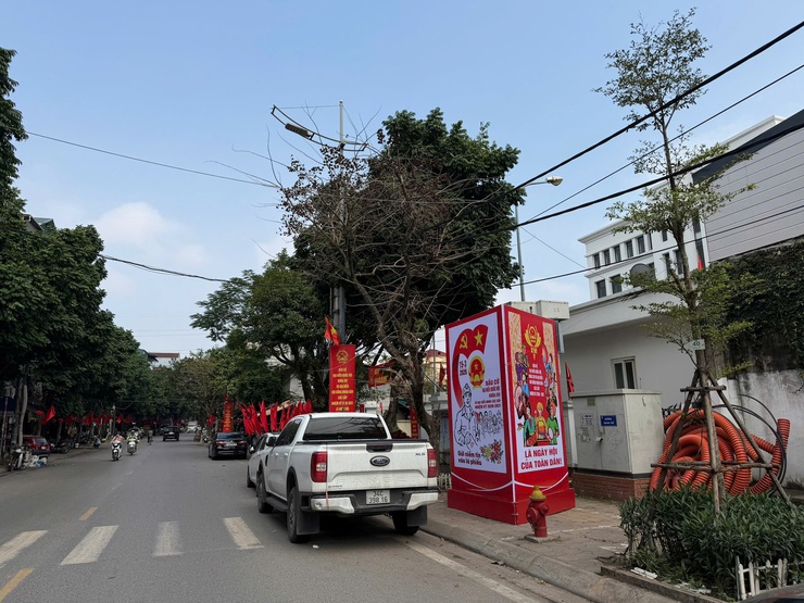 PHƯỜNG HỒNG HÀ ĐẨY MẠNH CÔNG TÁC TRANG TRÍ, TUYÊN TRUYỀN PHỤC VỤ BẦU CỬ ĐẠI BIỂU QUỐC HỘI KHÓA XVI VÀ ĐẠI BIỂU HĐND CÁC CẤP, NHIỆM KỲ 2026 – 2031- Ảnh 2.