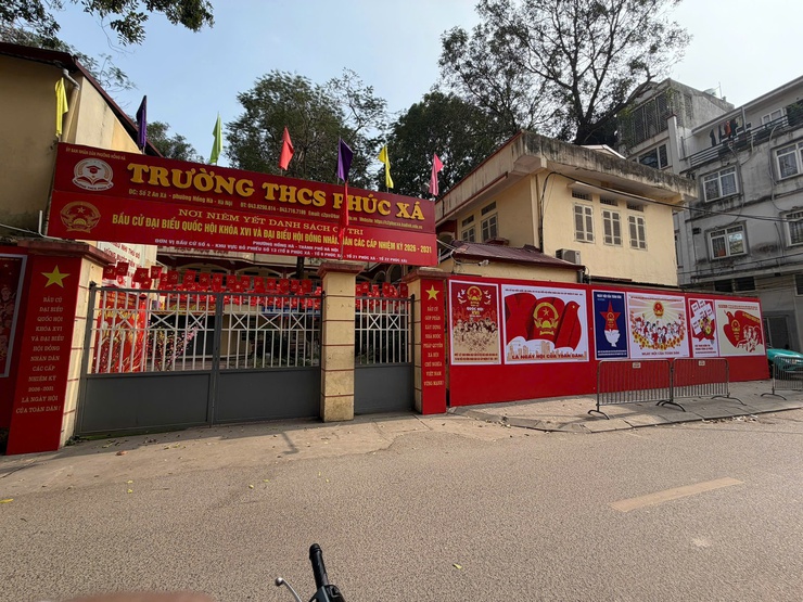 PHƯỜNG HỒNG HÀ ĐẨY MẠNH CÔNG TÁC TRANG TRÍ, TUYÊN TRUYỀN PHỤC VỤ BẦU CỬ ĐẠI BIỂU QUỐC HỘI KHÓA XVI VÀ ĐẠI BIỂU HĐND CÁC CẤP, NHIỆM KỲ 2026 – 2031- Ảnh 13.