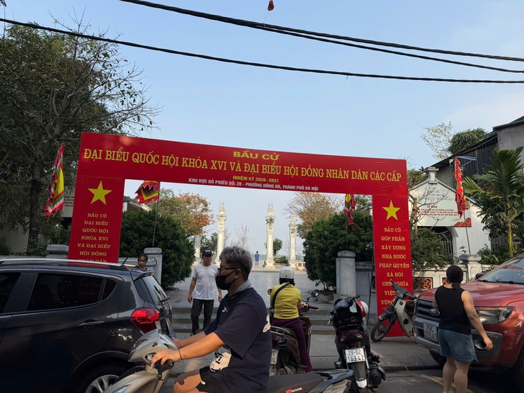 PHƯỜNG HỒNG HÀ ĐẨY MẠNH CÔNG TÁC TRANG TRÍ, TUYÊN TRUYỀN PHỤC VỤ BẦU CỬ ĐẠI BIỂU QUỐC HỘI KHÓA XVI VÀ ĐẠI BIỂU HĐND CÁC CẤP, NHIỆM KỲ 2026 – 2031- Ảnh 21.