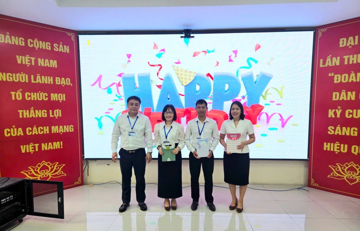 LỄ SINH HOẠT DƯỚI CỜ THÁNG 3 CƠ QUAN ĐẢNG ỦY VÀ CƠ QUAN HĐND-UBND PHƯỜNG BỒ ĐỀ- Ảnh 9.