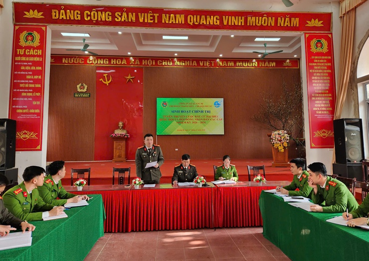31 chi đoàn khu dân cư và Chi đoàn Thanh niên - Chi hội Phụ nữ Công an xã Quảng Bị tổ chức sinh hoạt chuyên đề tuyên truyền bầu cử đại biểu Quốc hội và HĐND các cấp nhiệm kỳ 2026–2031- Ảnh 6.