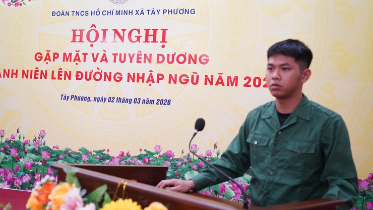 Xã Tây Phương tổ chức Hội nghị gặp mặt và tuyên dương thanh niên lên đường nhập ngũ năm 2026- Ảnh 5.