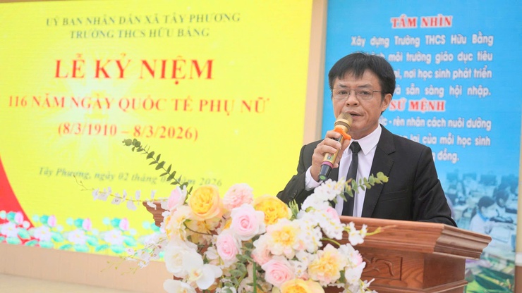 Trường THCS Hữu Bằng, xã Tây Phương tổ chức thành công chuyên đề ngoại khóa Ngữ văn: “Mẹ và tình mẫu tử - Suối nguồn yêu thương”- Ảnh 3.