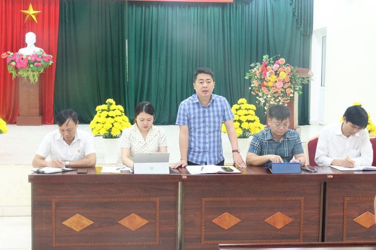 xã Hòa Phú: Đối thoại với các hộ dân thuộc diện thu hồi đất dự án xây dựng tuyến đường từ chợ Sẽ Hồng Phong đi Đồng Lạc tỉnh lộ 429- Ảnh 4.