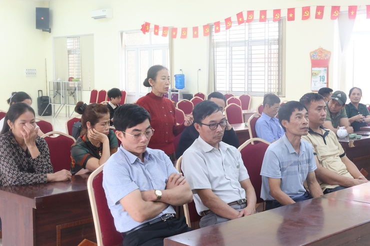 xã Hòa Phú: Đối thoại với các hộ dân thuộc diện thu hồi đất dự án xây dựng tuyến đường từ chợ Sẽ Hồng Phong đi Đồng Lạc tỉnh lộ 429- Ảnh 5.