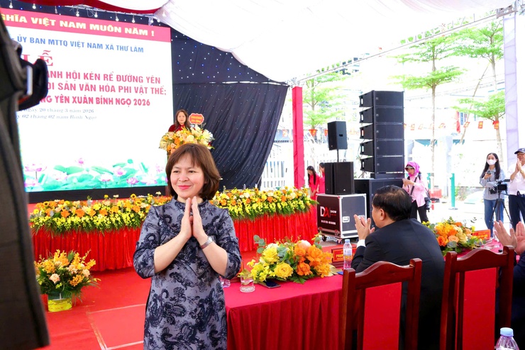 XÃ THƯ LÂM TỔ CHỨC LỄ CÔNG BỐ QUYẾT ĐỊNH GHI DANH HỘI KÉN RỂ ĐƯỜNG YÊN VÀO DANH MỤC DI SẢN VĂN HÓA PHI VẬT THỂ QUỐC GIA VÀ KHAI MẠC HỘI KÉN RỂ XUÂN BÍNH NGỌ 2026
- Ảnh 6.