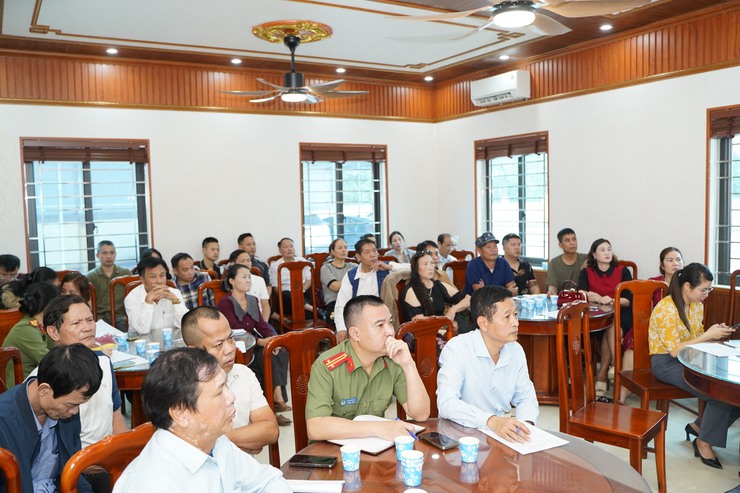 Chuyên Mỹ lấy ý kiến Nhân dân về phương án tuyến tỷ lệ 1/500 dự án trục không gian Quốc lộ 1A- Ảnh 6.