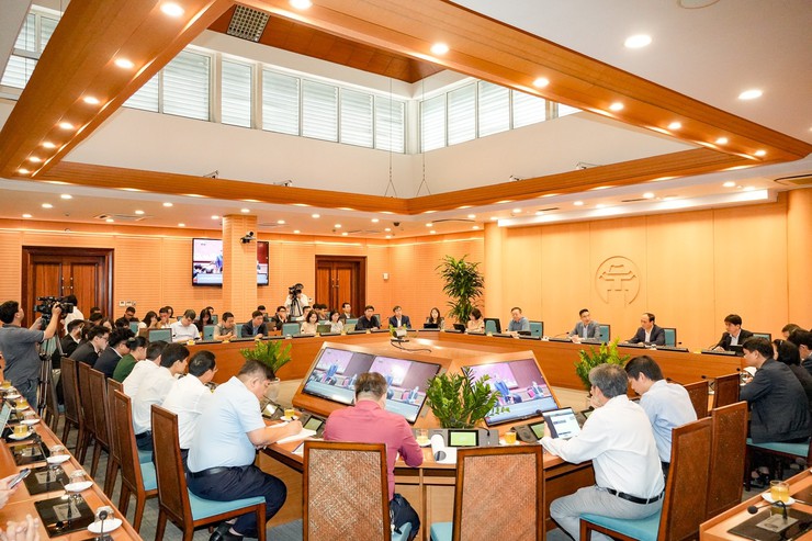 Xã Chuyên Mỹ tham dự hội nghị, đóng góp ý kiến vào quy hoạch Thủ đô Hà Nội tầm nhìn 100 năm- Ảnh 1.