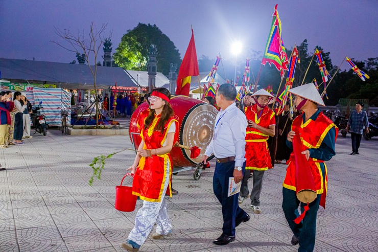 Lễ Hội Đình Thạch Lỗi: Gìn Giữ Nét Đẹp Văn Hóa Cổ Truyền- Ảnh 10.