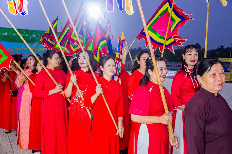 Lễ Hội Đình Thạch Lỗi: Gìn Giữ Nét Đẹp Văn Hóa Cổ Truyền- Ảnh 11.