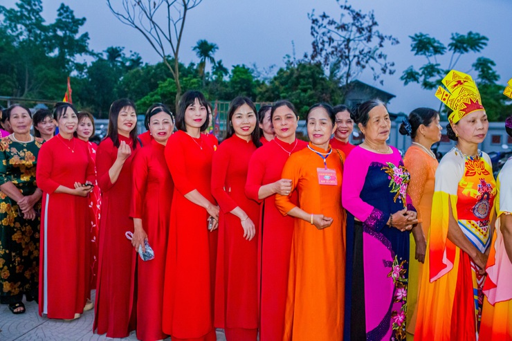 Lễ Hội Đình Thạch Lỗi: Gìn Giữ Nét Đẹp Văn Hóa Cổ Truyền- Ảnh 16.