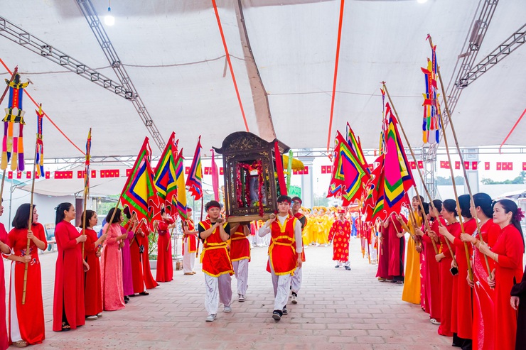 Lễ Hội Đình Thạch Lỗi: Gìn Giữ Nét Đẹp Văn Hóa Cổ Truyền- Ảnh 30.