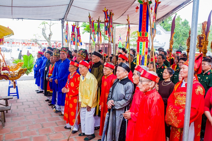 Lễ Hội Đình Thạch Lỗi: Gìn Giữ Nét Đẹp Văn Hóa Cổ Truyền- Ảnh 7.