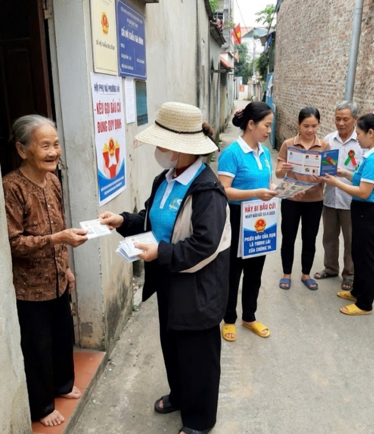 Phụ nữ xã Tiến Thắng – phát huy vai trò trong ngày hội non sông- Ảnh 2.