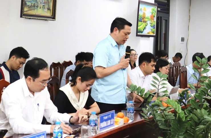 Bệnh viện đa khoa Sơn Tây ký kết hỗ trợ chuyên môn cho y tế cơ sở

- Ảnh 1.