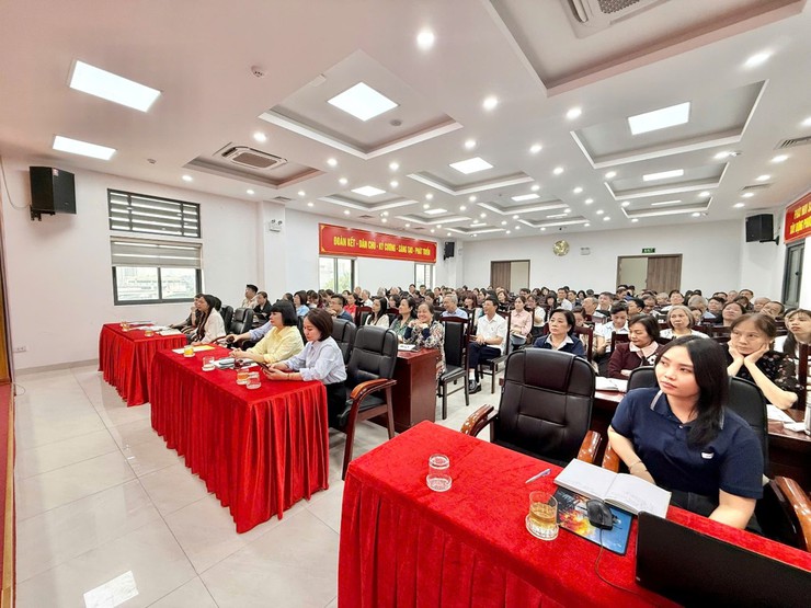 Khương Đình: Nâng cao nghiệp vụ công tác văn phòng cấp ủy trong bối cảnh chuyển đổi số- Ảnh 1.