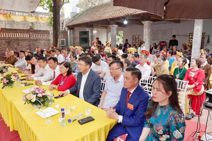 Lễ hội truyền thống Miếu Lũng Đông – nét đẹp văn hóa tâm linh của Nhân dân thôn Mạch Lũng- Ảnh 3.