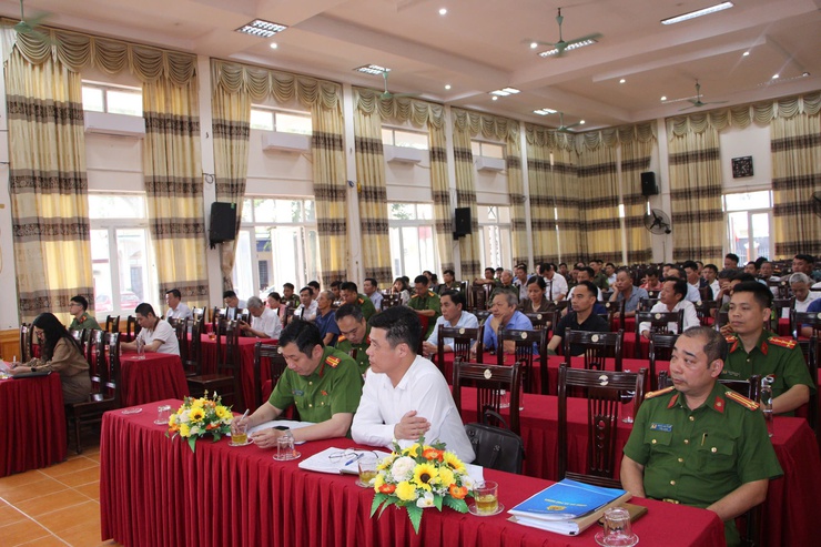 Phú Nghĩa: Tổ chức hội nghị triển khai kế hoạch kiện toàn lực lượng an ninh cơ sở- Ảnh 2.