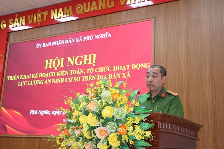 Phú Nghĩa: Tổ chức hội nghị triển khai kế hoạch kiện toàn lực lượng an ninh cơ sở- Ảnh 3.