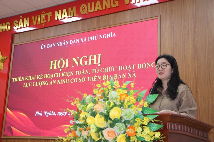 Phú Nghĩa: Tổ chức hội nghị triển khai kế hoạch kiện toàn lực lượng an ninh cơ sở- Ảnh 10.