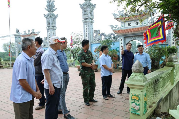 Xuân Mai khảo sát công tác phòng chống thiên tai và định hướng phát triển du lịch trên tuyến sông Bùi- Ảnh 2.