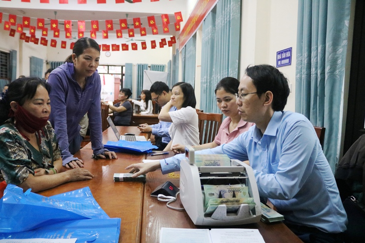 Quốc Oai chi trả hơn 25,3 tỷ đồng bồi thường GPMB dự án mở rộng nghĩa trang Nhân dân Bãi Hoàng Xã- Ảnh 7.