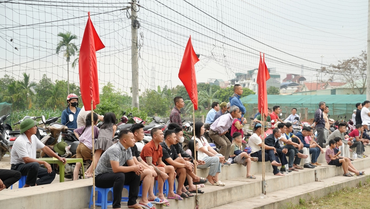 Sôi nổi Lễ khai mạc Giải bóng đá thanh niên phường Yên Nghĩa năm 2026- Ảnh 10.