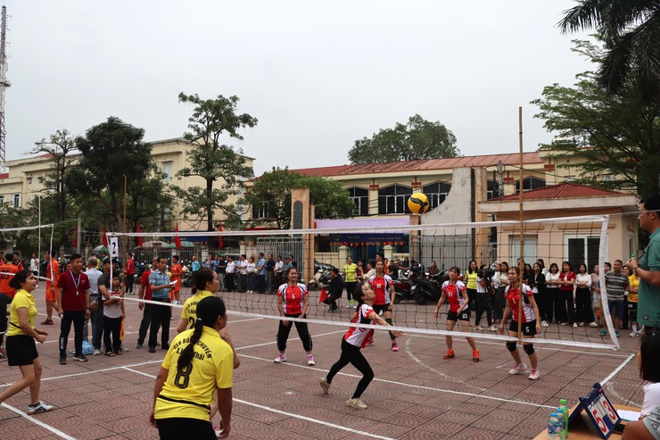 Sôi nổi Giải Bóng chuyền hơi nam, nữ xã Phú Xuyên năm 2026- Ảnh 6.