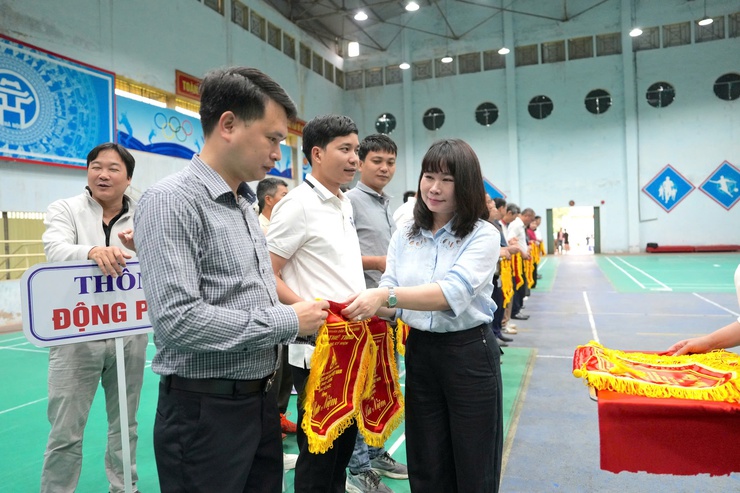 Khai mạc Giải Thể thao xã Vân Đình năm 2026: Sôi nổi, đoàn kết, lan tỏa tinh thần rèn luyện- Ảnh 6.