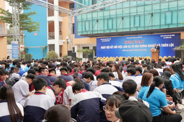 Hơn 500 cơ hội việc làm tại Ngày hội kết nối việc làm và tư vấn hướng nghiệp xã Thiên Lộc năm 2026.- Ảnh 3.