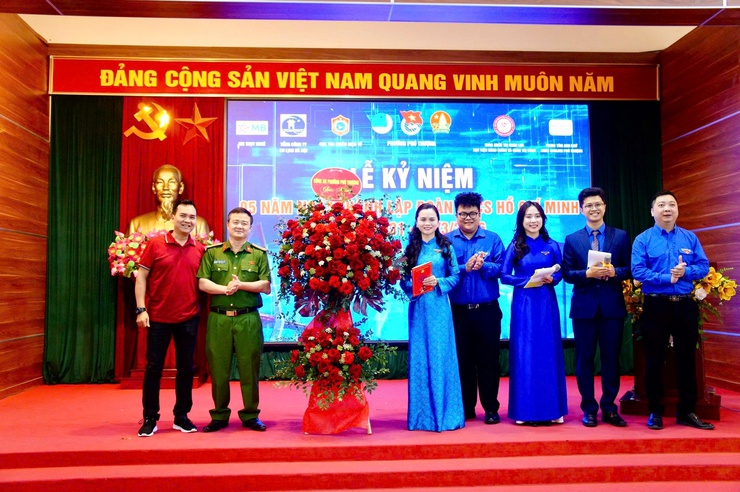 Phường Phú Thượng tổ chức lễ kỷ niệm 95 năm ngày thành lập Đoàn TNCS Hồ Chí Minh (26/3/1931 – 26/3/2026)- Ảnh 4.