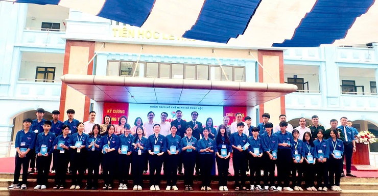 Xã Phúc Lộc tổ chức Hội nghị kỷ niệm 95 năm Ngày thành lập Đoàn TNCS Hồ Chí Minh và Chung kết Cuộc thi "Tài năng Anh ngữ" năm 2026- Ảnh 9.