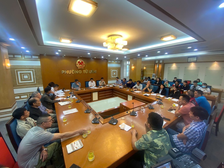 Tổ chức hội nghị tiếp xúc các hộ gia đình có đất bị thu hồi phục vụ dự án hồ điều hòa Phú Đô- Ảnh 1.