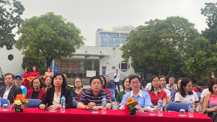 Phường Thanh Xuân sôi nổi Ngày chạy Olympic và phát động phong trào thể thao cộng đồng- Ảnh 1.