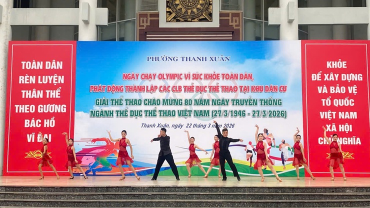 Phường Thanh Xuân sôi nổi Ngày chạy Olympic và phát động phong trào thể thao cộng đồng- Ảnh 5.