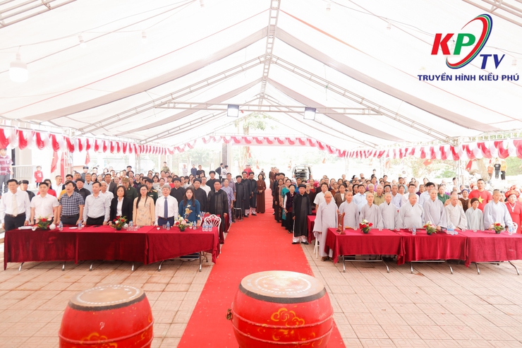 Thôn Cấn Hạ long trọng tổ chức Lễ đón Bằng công nhận di tích lịch sử - văn hoá cấp thành phố- Ảnh 1.