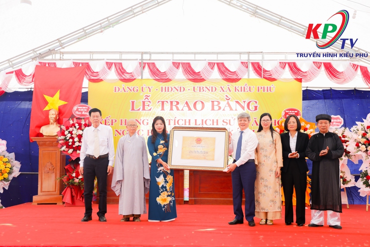Thôn Cấn Hạ long trọng tổ chức Lễ đón Bằng công nhận di tích lịch sử - văn hoá cấp thành phố- Ảnh 5.