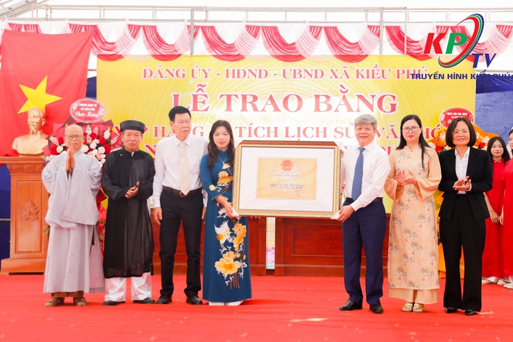 Thôn Cấn Hạ long trọng tổ chức Lễ đón Bằng công nhận di tích lịch sử - văn hoá cấp thành phố- Ảnh 6.