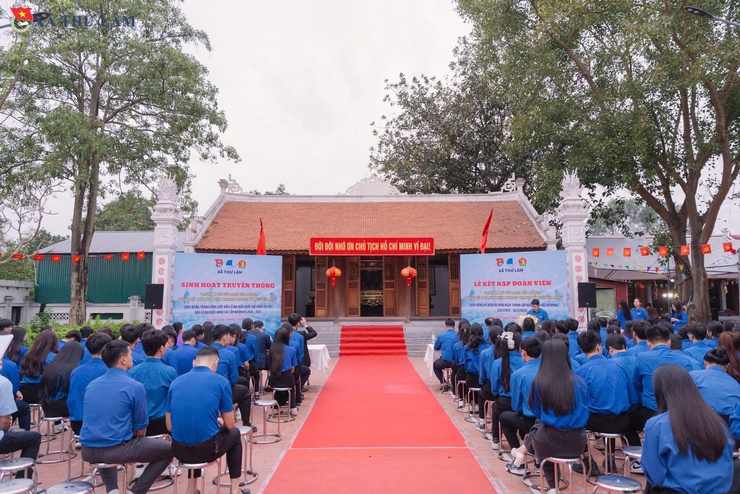 TUỔI TRẺ THƯ LÂM TỔ CHỨC LỄ KẾT NẠP ĐOÀN VIÊN MỚI CHÀO MỪNG 95 NĂM NGÀY THÀNH LẬP ĐOÀN TNCS HỒ CHÍ MINH- Ảnh 1.