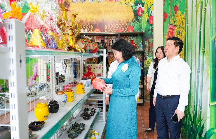 QUỐC OAI TỔ CHỨC HỘI CHỢ THƯƠNG MẠI GẮN VỚI LỄ HỘI CHÙA THẦY NĂM 2026: ĐẨY MẠNH QUẢNG BÁ SẢN PHẨM ĐỊA PHƯƠNG- Ảnh 1.